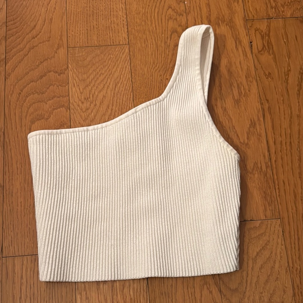 Aritzia Babaton Knit One Shoulder Top